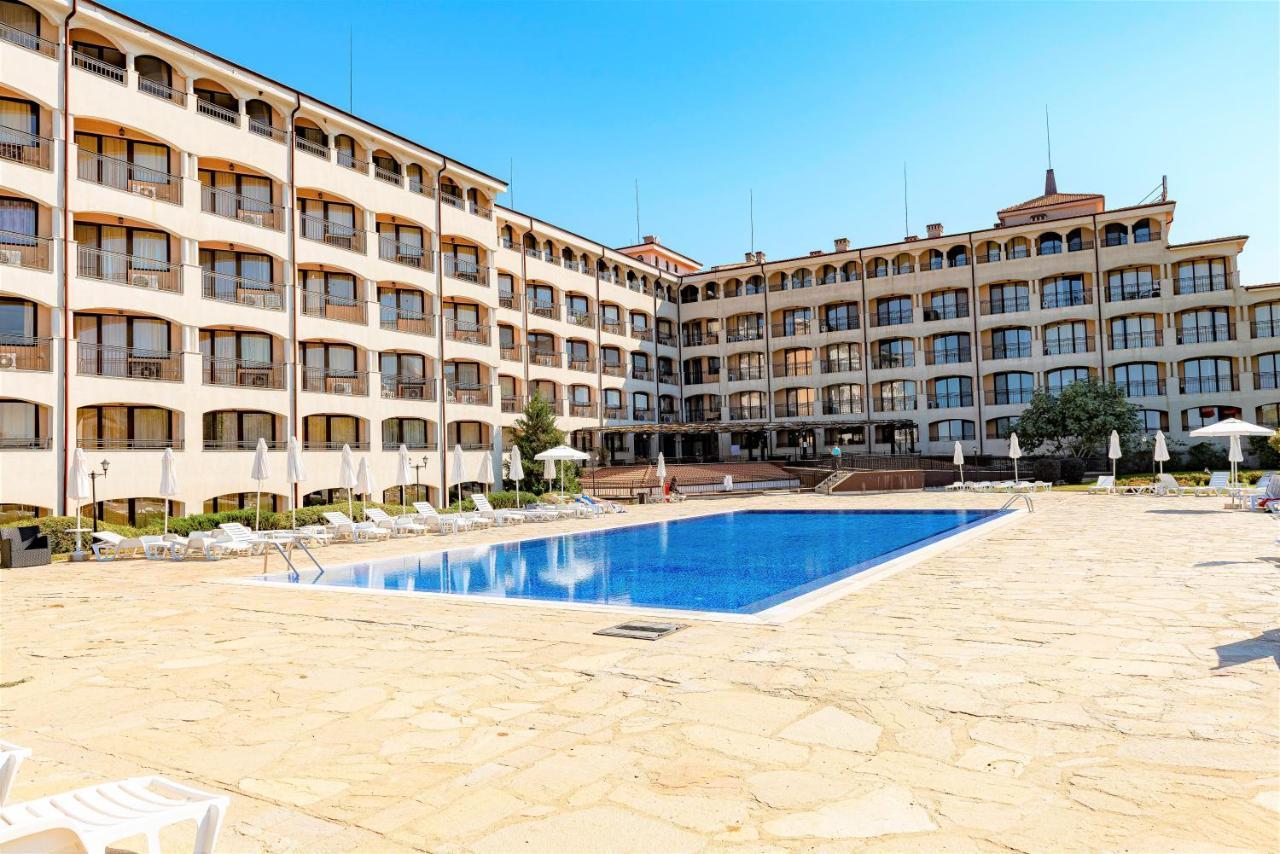 Menada Nestinarka Apartments Zarewo Exterior foto